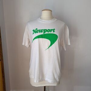 Vintage Single Stitch Newport Cigarettes T-shirt Size L